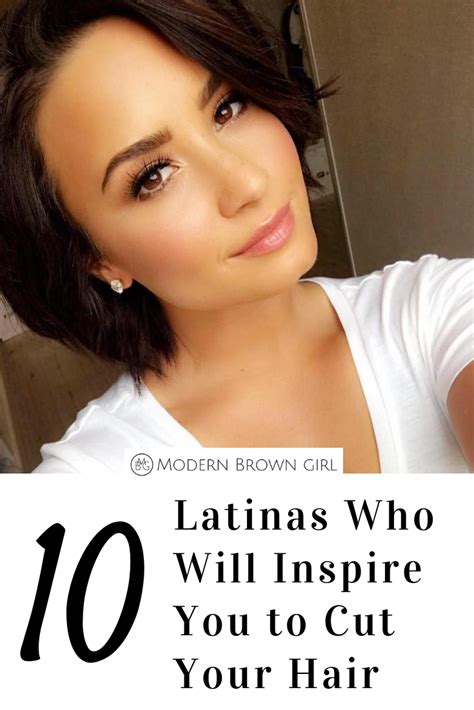 591 photos et images de Latina Woman Short Hair